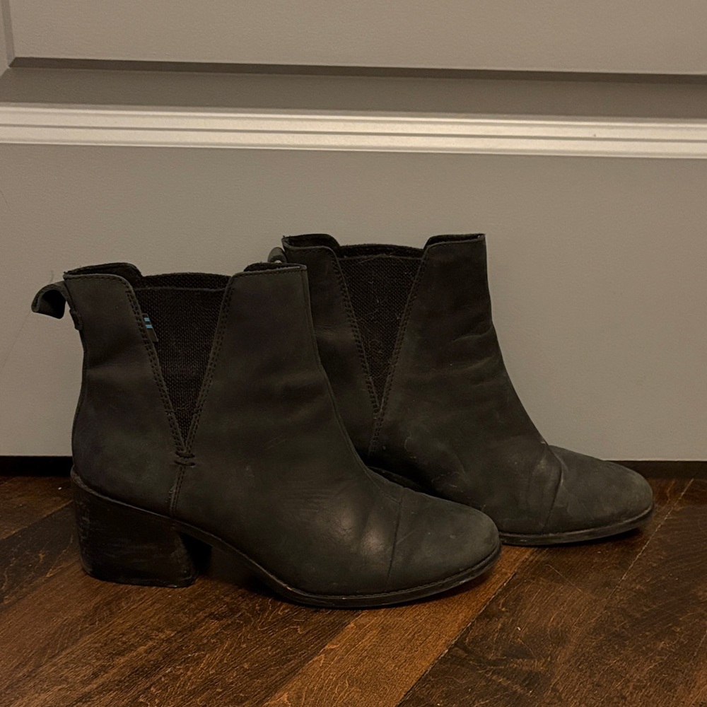 Tom’s Esme Black Ankle Boots